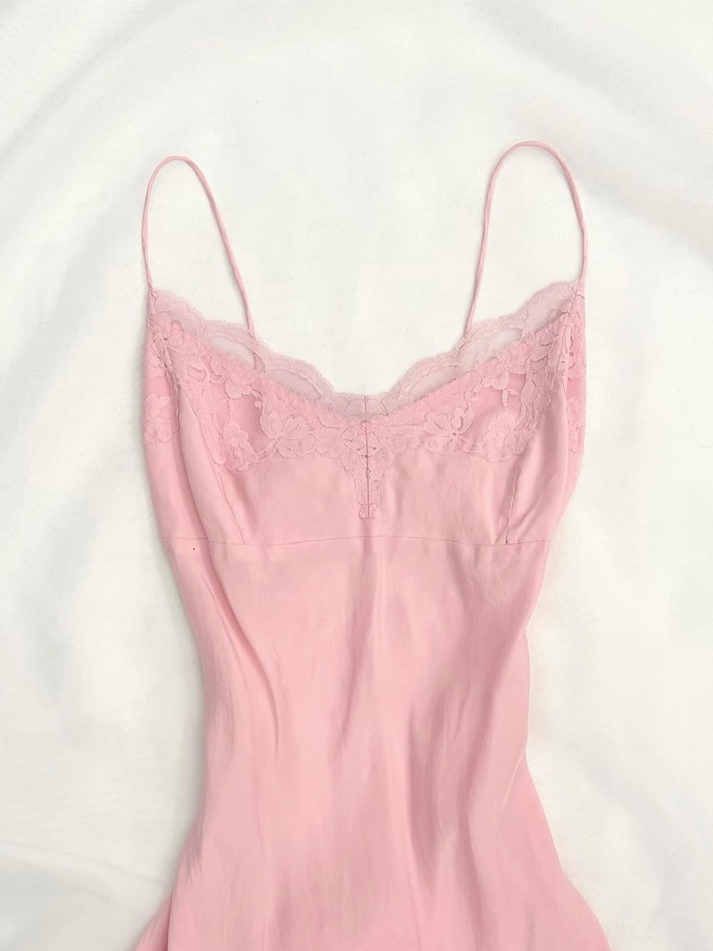 Rare Vintage Victoria's Secret 90s Early 2000s Pink Lace Slip Dress with Bow - Picture 3 of 7
